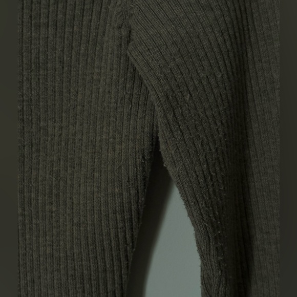 Taupe Ribbed Sweater - Picture 6 of 6